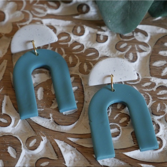 Boho Teal Arch Clay Earrings - Picture 2 of 4